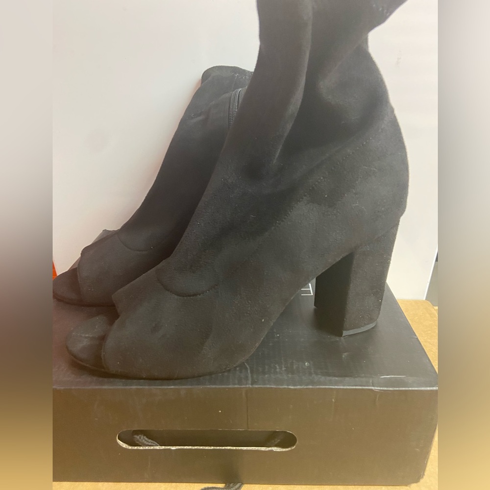 Open toe suede soft heeled booties
